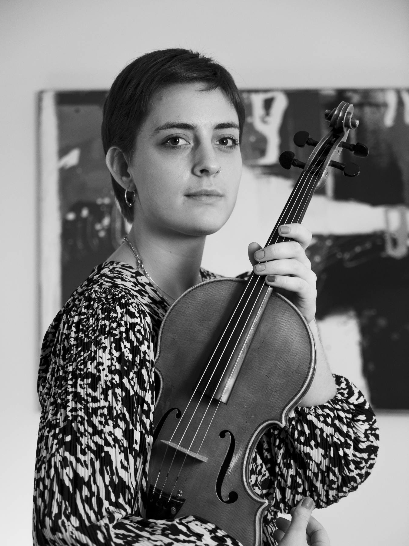 Theresa HOŘEJŠÍ