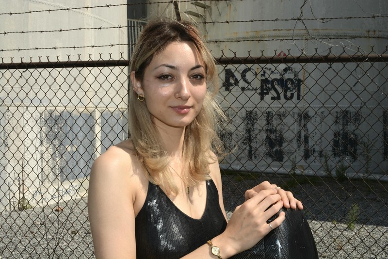 Eliana Razzino Yang